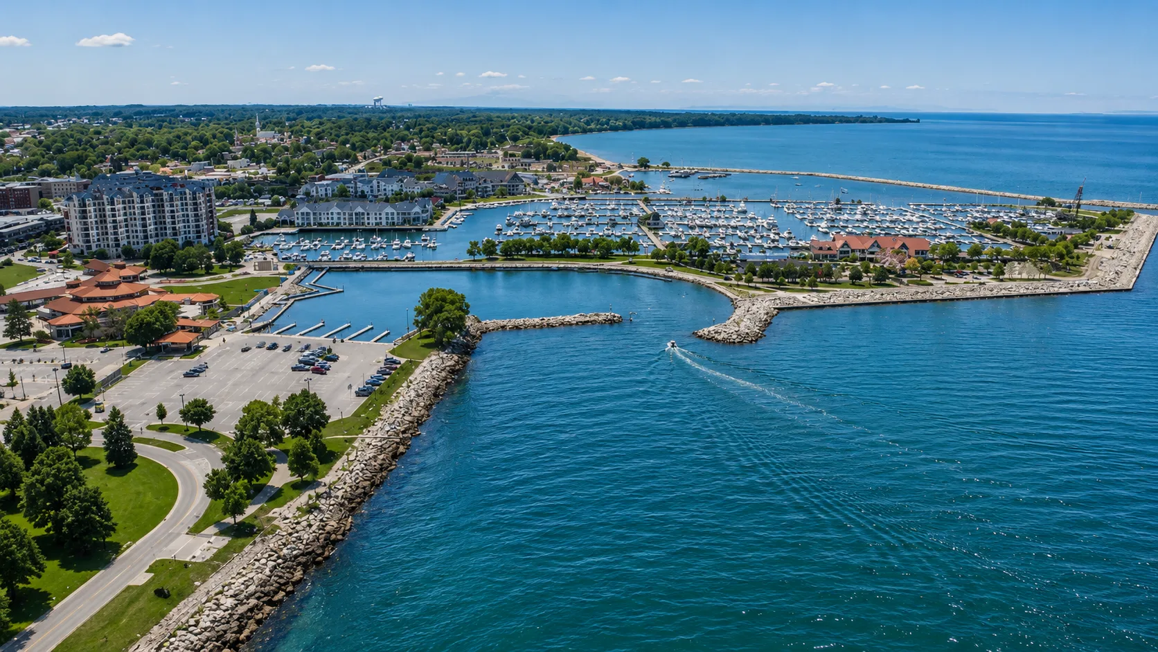 Racine County, WI — Lake Michigan shoreline and residential neighborhoods